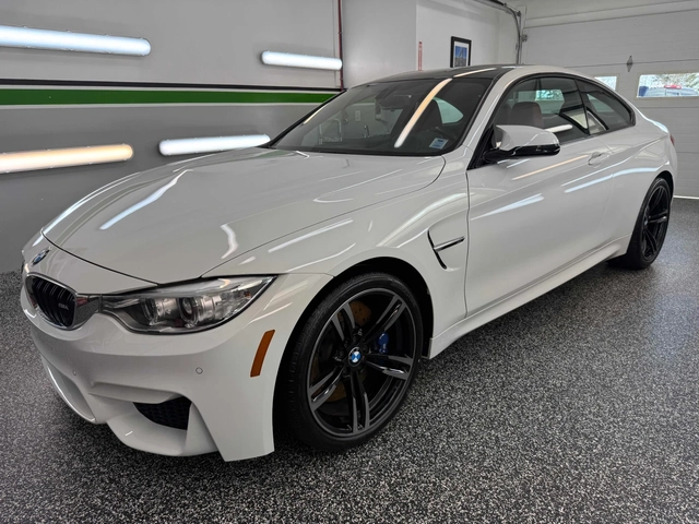 BMW M4 CARBON * CARFAX - автомобили, коли, обяви за нови и употребявани 0