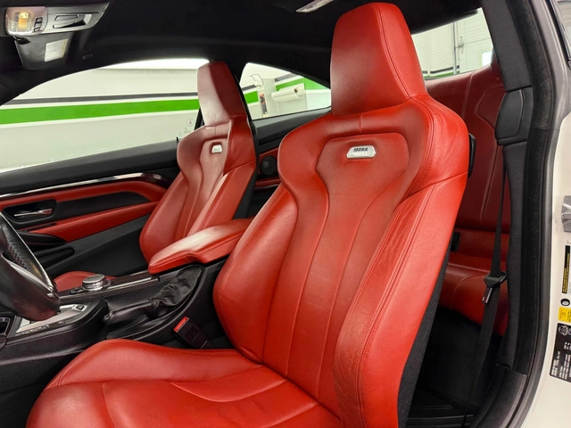 BMW M4 CARBON * CARFAX - автомобили, коли, обяви за нови и употребявани 12