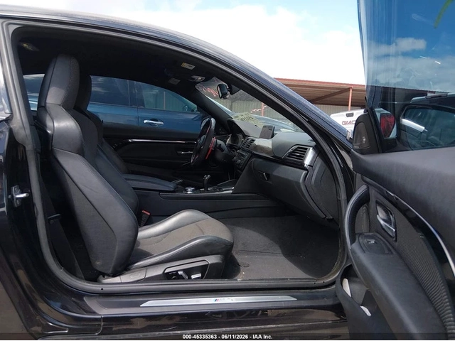 BMW M4 2016 BMW M4 - автомобили, коли, обяви за нови и употребявани 10