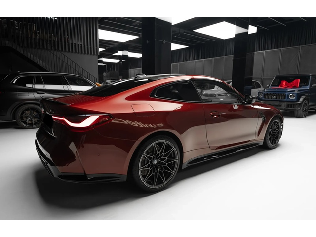 BMW M4 M4 Competition xDrive - автомобили, коли, обяви за нови и употребявани 4