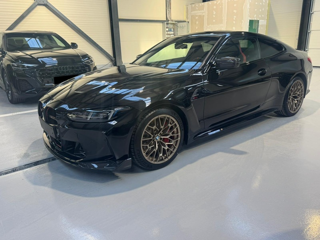 BMW M4 M4 CS xDrive - автомобили, коли, обяви за нови и употребявани 4