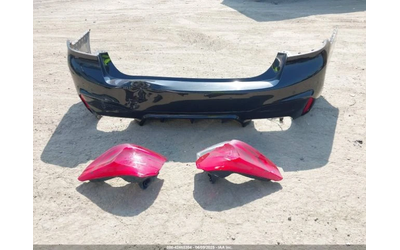 BMW M5 XDRIVE bowers & wilkins Видео на двигател Carfax - автомобили, коли, обяви за нови и употребявани 13