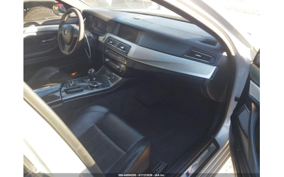 BMW M5 - автомобили, коли, обяви за нови и употребявани 10