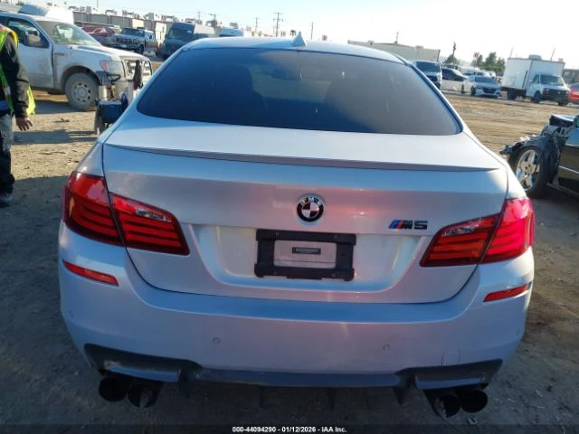 BMW M5 - автомобили, коли, обяви за нови и употребявани 6