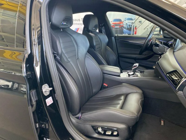 BMW M5 - автомобили, коли, обяви за нови и употребявани 9