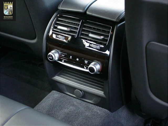 BMW M5 550d xDrive - автомобили, коли, обяви за нови и употребявани 12