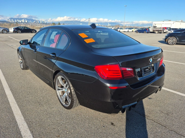 BMW M5 С РЕГИСТРАЦИЯ & АВТО КРЕДИТ - автомобили, коли, обяви за нови и употребявани 3