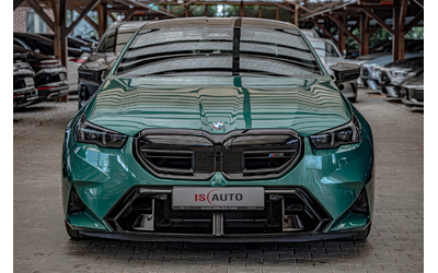 bmw-m5-4-4-plug-in-hybrid-bower-hud-obduhvane-keramika-karbon-kamera-360 - 0