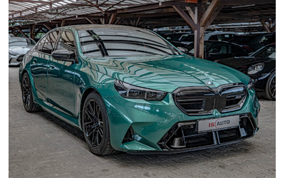 bmw-m5-4-4-plug-in-hybrid-bower-hud-obduhvane-keramika-karbon-kamera-360 - 1