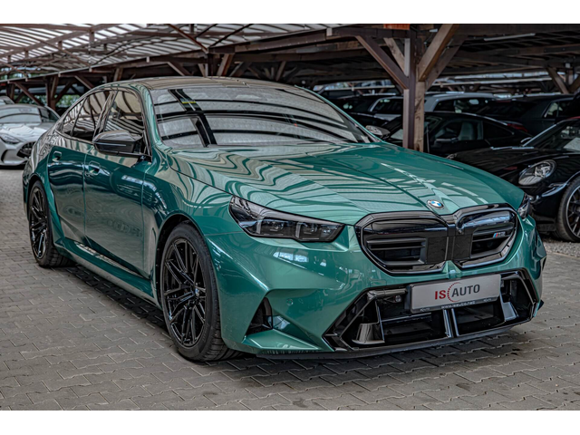 BMW M5 4.4 Plug-in Hybrid/Bower/HuD/Обдухване/Керамика/Карбон/Камера 360 - автомобили, коли, обяви за нови и употребявани 1