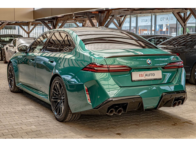 BMW M5 4.4 Plug-in Hybrid/Bower/HuD/Обдухване/Керамика/Карбон/Камера 360 - автомобили, коли, обяви за нови и употребявани 4