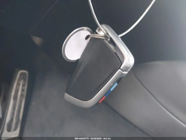 BMW M5 COMPETITION* ВАКУМ* ОБДУХ* МАСАЖ* GESTURE - автомобили, коли, обяви за нови и употребявани 13