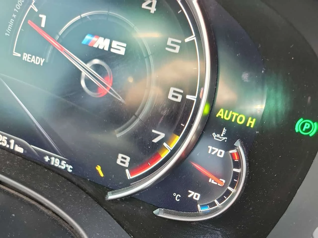 BMW M5 * Sedan * PANO* KEYLESS* ПОДГРЕВ* - автомобили, коли, обяви за нови и употребявани 9