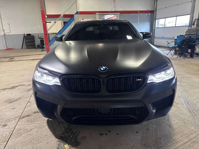 BMW M5 | DISTRONIC| HUD| HAR/KAR| 360| ОБДУХВАНЕ| 2 КЛЮЧА - автомобили, коли, обяви за нови и употребявани 1