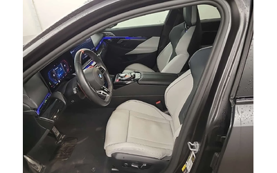 BMW M5 TOURING| B&W| SKY LOUNGE| HUD| 2 КЛЮЧА| - автомобили, коли, обяви за нови и употребявани 7