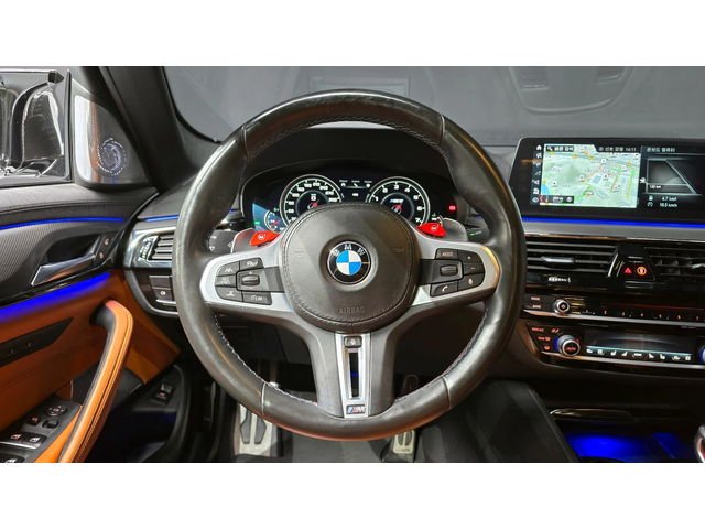 BMW M5 * Bowers & Wilkins* HeadUp* 360* АВТОКРЕДИТ - автомобили, коли, обяви за нови и употребявани 12