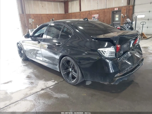 BMW M5 МАСАЖ / ОБДУХ / 360 / HEADUP / BANG&OLUFSEN / SOFT - автомобили, коли, обяви за нови и употребявани 3
