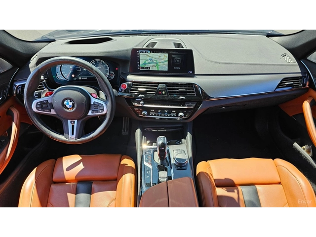 BMW M5 ДИСТРОНИК* BOWERS&WILLKINS* ОБДУХВАНЕ* 360* - автомобили, коли, обяви за нови и употребявани 4