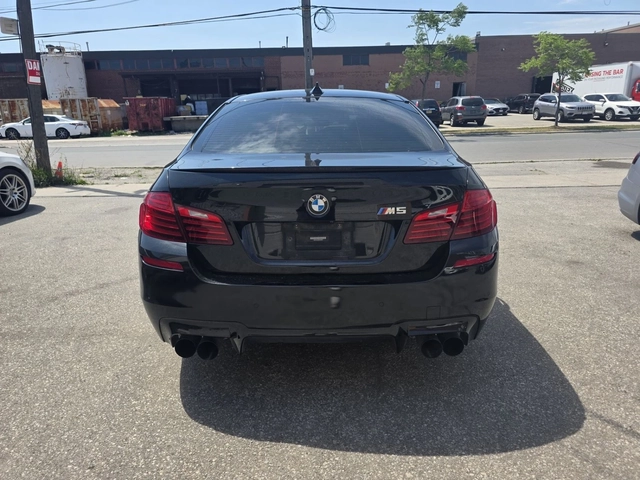 BMW M5 HARMAN KARDON* КОЖА* ПОДГРЕВ* КАМЕРА* ШИБИДАХ* LED - автомобили, коли, обяви за нови и употребявани 3