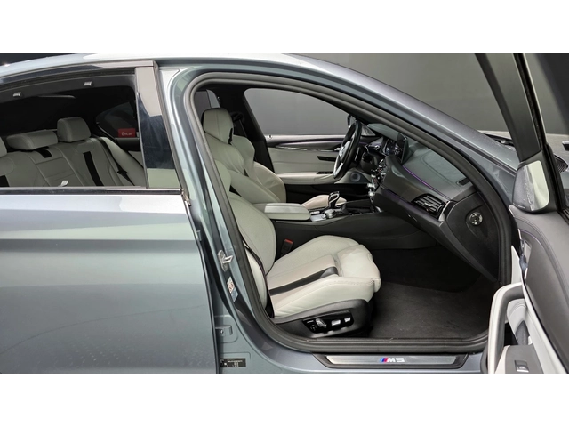 BMW M5 - автомобили, коли, обяви за нови и употребявани 9