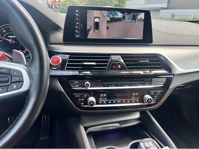 BMW M5 Competition xDrive B&W - автомобили, коли, обяви за нови и употребявани 6