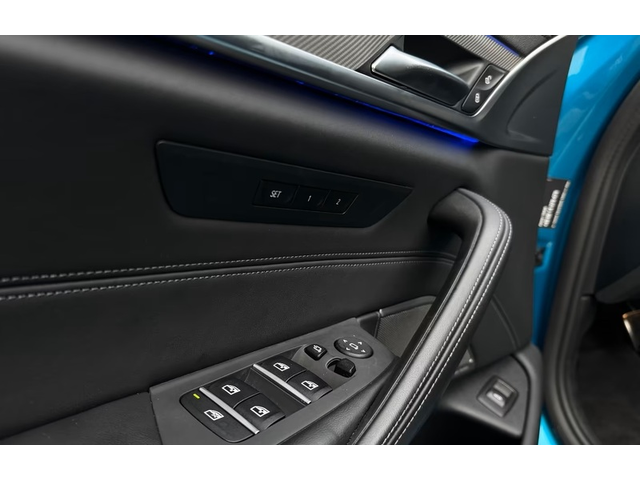 BMW M5 M5  - автомобили, коли, обяви за нови и употребявани 6