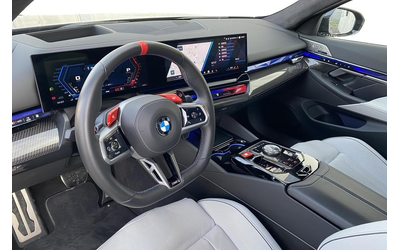 bmw-m5-m5-4-4-hybrid-m-performance - 5
