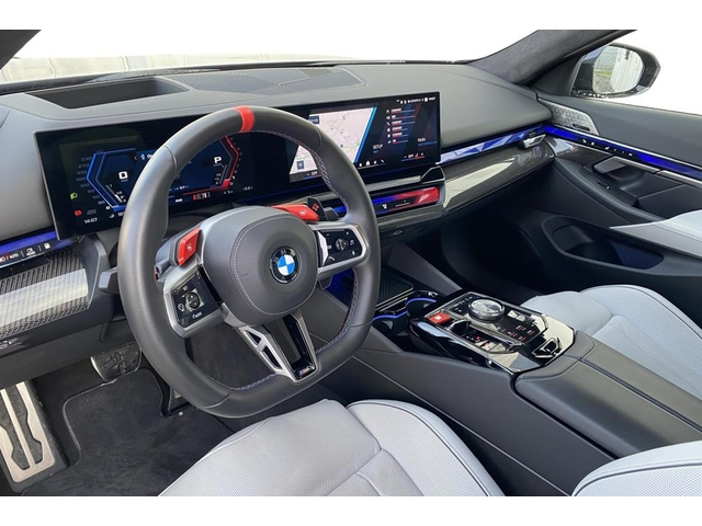 BMW M5 M5 4.4 Hybrid M-Performance - автомобили, коли, обяви за нови и употребявани 5