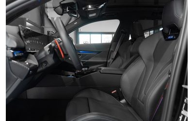 BMW M5 M5 4.4 V8 Touring Plug-in хибрид - автомобили, коли, обяви за нови и употребявани 8