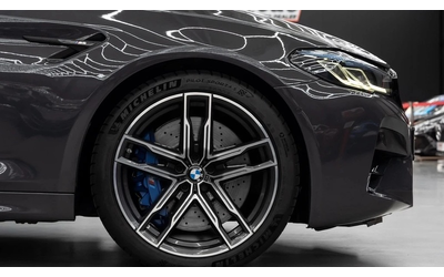 bmw-m5-m5-4-4-xdrive - 2