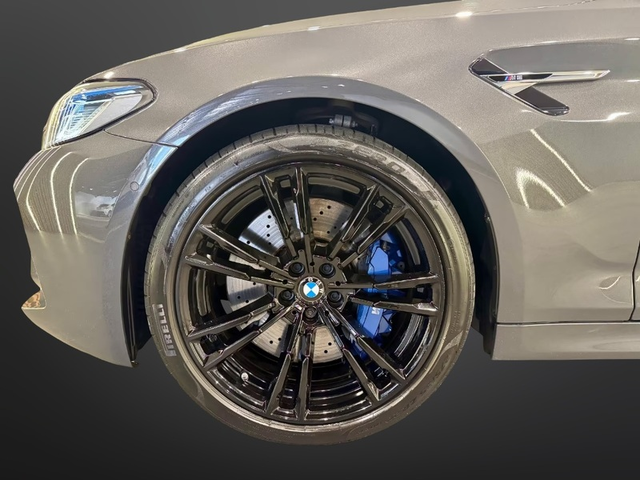 BMW M5 M5 4.4 xDrive - автомобили, коли, обяви за нови и употребявани 5