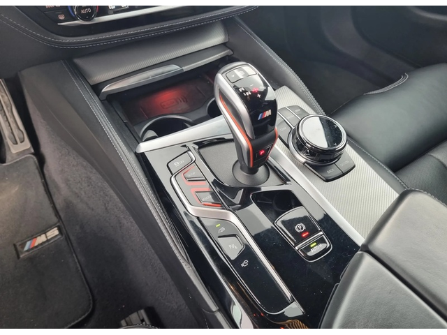 BMW M5 M5 Competition - автомобили, коли, обяви за нови и употребявани 5