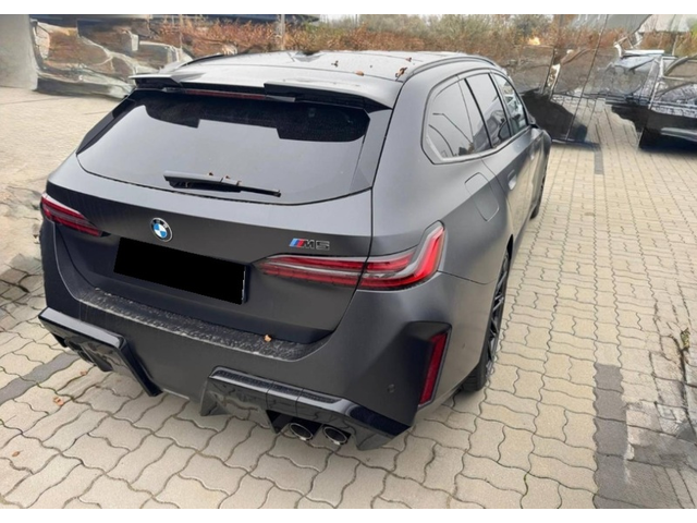 BMW M5 M5 Touring xDrive - автомобили, коли, обяви за нови и употребявани 2