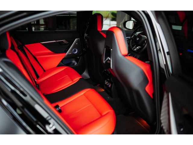 BMW M5 M5 Ultimate Individual Carbon Ceramic - автомобили, коли, обяви за нови и употребявани 12