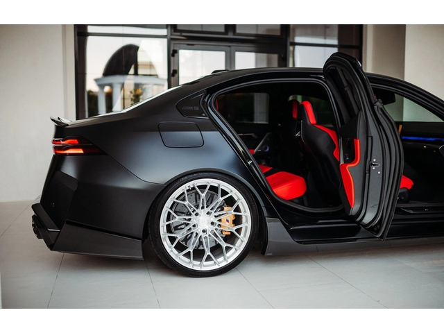 BMW M5 M5 Ultimate Individual Carbon Ceramic - автомобили, коли, обяви за нови и употребявани 17