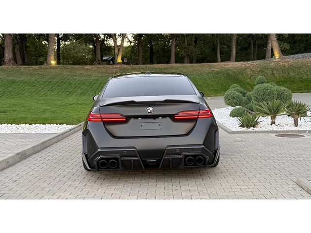 BMW M5 M5 Ultimate Individual Carbon Ceramic - автомобили, коли, обяви за нови и употребявани 4