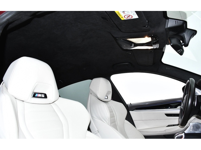 BMW M5 M5 xDrive - автомобили, коли, обяви за нови и употребявани 4