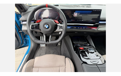 BMW M5 Sedan - автомобили, коли, обяви за нови и употребявани 10