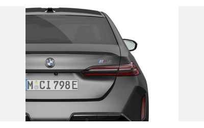 BMW M5 Sedan - автомобили, коли, обяви за нови и употребявани 6