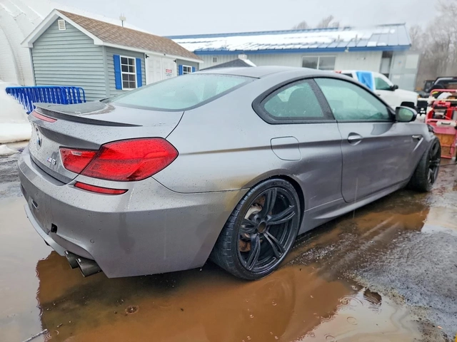 BMW M6 CARBON / HEADUP / HARMAN / ADAPTIVE SUSP / DCT - автомобили, коли, обяви за нови и употребявани 3