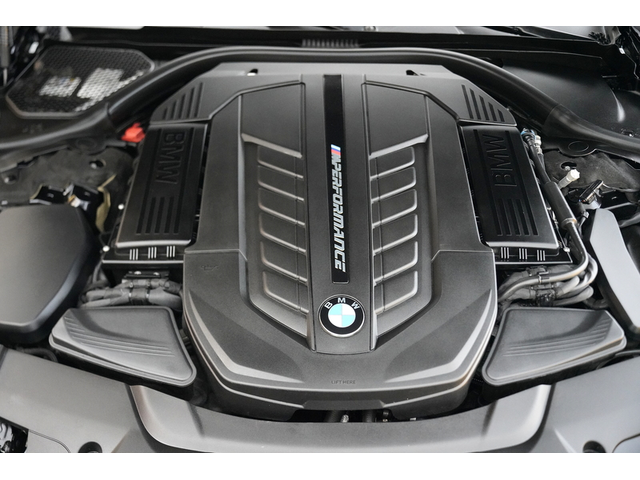 BMW M760 M760 Li xDrive Exclusive - автомобили, коли, обяви за нови и употребявани 16