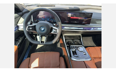 BMW M760e xDrive Седан - автомобили, коли, обяви за нови и употребявани 10