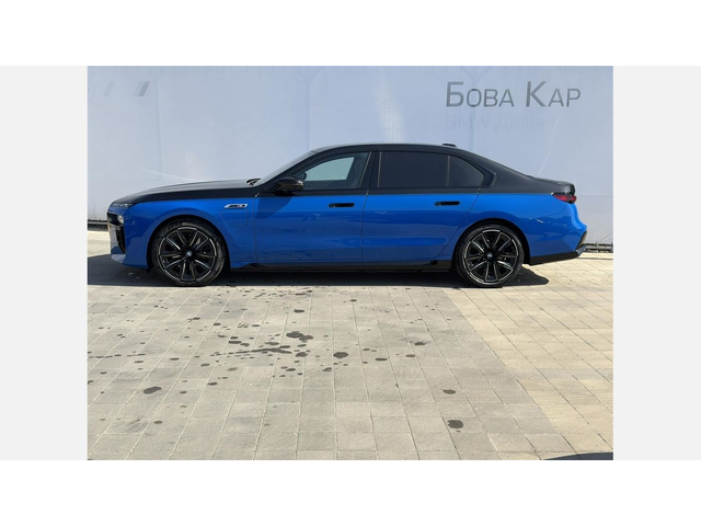 BMW M760e xDrive Седан - автомобили, коли, обяви за нови и употребявани 2