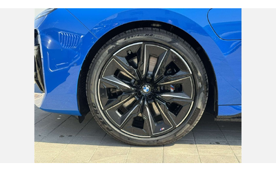 bmw-m760e-xdrive-sedan - 4