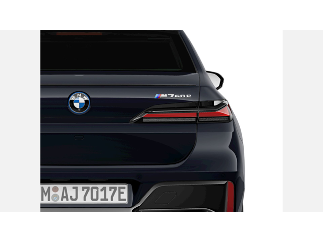 BMW M760e xDrive Sedan - автомобили, коли, обяви за нови и употребявани 5