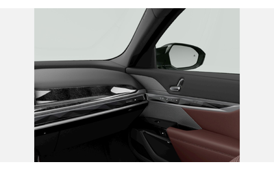 BMW M760e xDrive Sedan - автомобили, коли, обяви за нови и употребявани 9