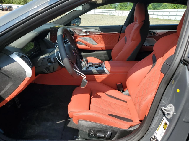 BMW M8 Competition Gran Coupe - автомобили, коли, обяви за нови и употребявани 6