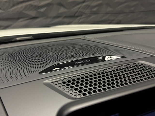 BMW M8 Competition Facelift* B&W* HuD* Akrapovic - автомобили, коли, обяви за нови и употребявани 15