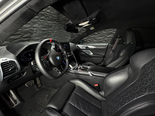 BMW M8 Competition* Facelift* Akrapovic* B&W * HeadUp 950 - автомобили, коли, обяви за нови и употребявани 6