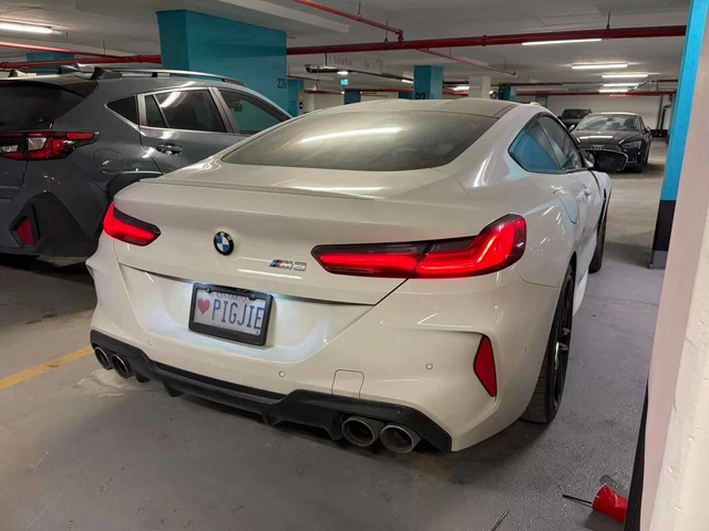 BMW M8 С РЕГИСТРАЦИЯ & АВТО КРЕДИТ - автомобили, коли, обяви за нови и употребявани 4